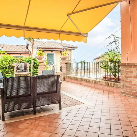 Apartman Vista Mare 1 By Interhome *